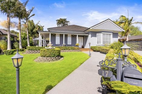 Photo of property in 17 Willowbank Close, East Tamaki Heights, Auckland, 2016
