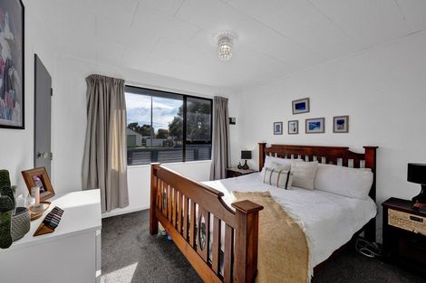 Photo of property in 73 Hume Street, Waitara, 4320