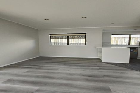 Photo of property in 2/11 Roseneath Place, Birkdale, Auckland, 0626