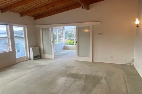 Photo of property in 12 Cranwell Street, Churton Park, Wellington, 6037