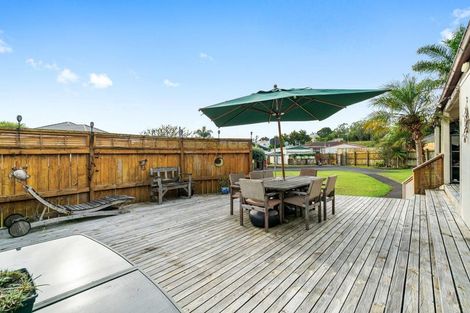 Photo of property in 5 Aronia Way, Goodwood Heights, Auckland, 2105