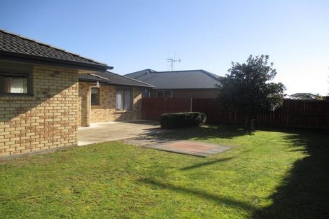 Photo of property in 61 Wiltshire Drive, Huntington, Hamilton, 3210