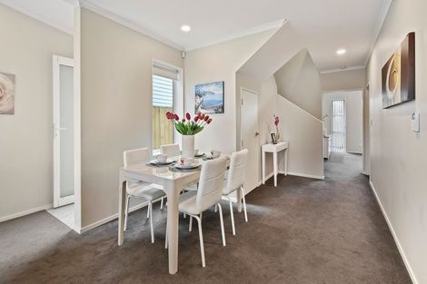 Photo of property in 12 Saddleback Crescent, Papakura, 2110