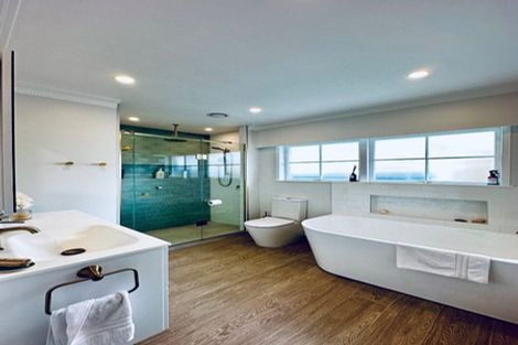 Photo of property in 8 Owens Road, Waiuku, 2123