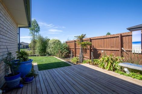 Photo of property in 9 Andesite Drive, Rolleston, 7614