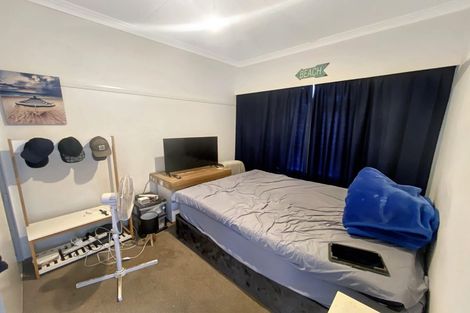 Photo of property in 45 Moa Point Road, Moa Point, Wellington, 6022