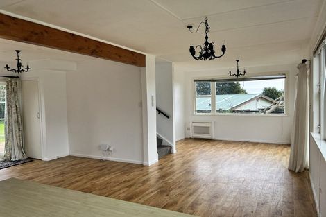 Photo of property in 6 Kaitawa Street, Waikanae Beach, Waikanae, 5036