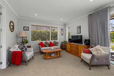 Photo of property in 33 Te Wairere Crescent, Kerikeri, 0230