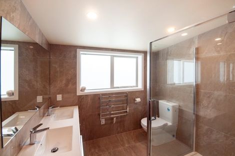 Photo of property in 86 Melksham Drive, Churton Park, Wellington, 6037