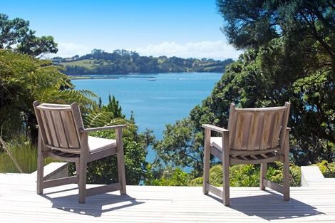 Photo of property in 997 Whangaparaoa Road, Tindalls Beach, Whangaparaoa, 0930