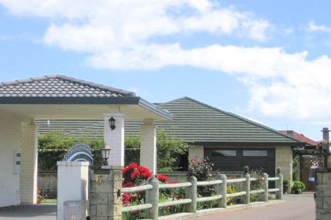 Photo of property in 6 Maniapoto Grove, Waipahihi, Taupo, 3330
