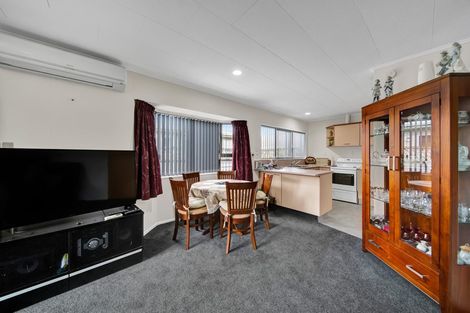 Photo of property in 6a Milmoe Street, Hawera, 4610