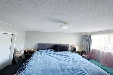 Photo of property in 104 Glendale Road, Glen Eden, Auckland, 0602