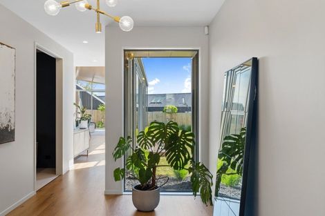 Photo of property in 13 Barnfields Close, Halswell, Christchurch, 8025