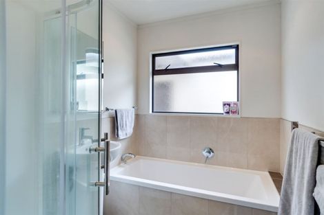 Photo of property in 1 Beveridge Place, Greenmeadows, Napier, 4112