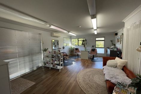 Photo of property in 25a Church Road, Taradale, Napier, 4112