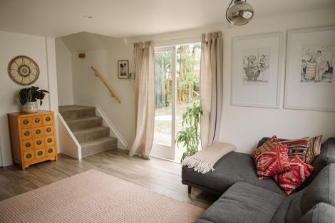 Photo of property in 5 Montego Place, Weymouth, Auckland, 2103