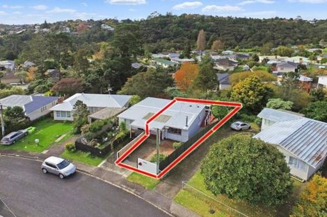 Photo of property in 1/52 Chippendale Crescent, Birkdale, Auckland, 0626
