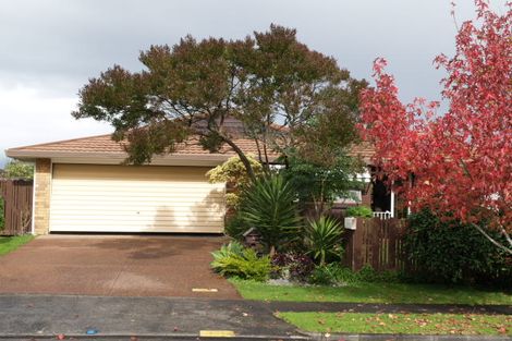 Photo of property in 1/5 Seneca Court, Golflands, Auckland, 2013