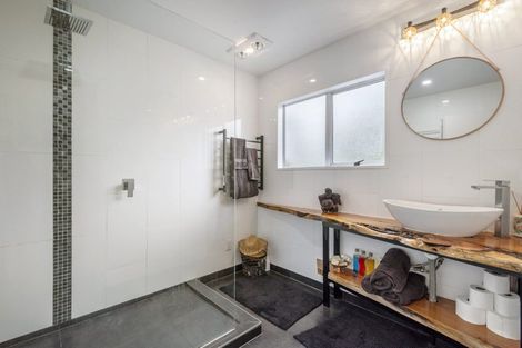 Photo of property in 221 Blackbridge Road, Dairy Flat, Albany, 0794