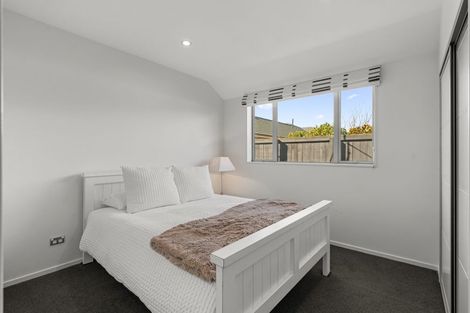 Photo of property in 18 Westpark Drive, Burnside, Christchurch, 8053