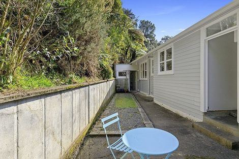 Photo of property in 73 Delaney Drive, Stokes Valley, Lower Hutt, 5019
