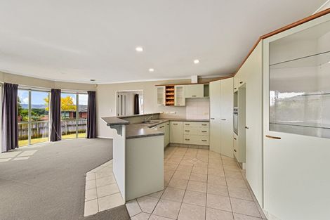 Photo of property in 3 Rathmar Drive, Manurewa, Auckland, 2105