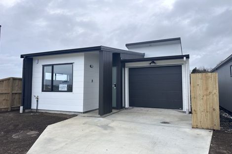 Photo of property in 10 Clayden Shuttleworth Street, Papakura, 2110