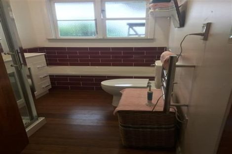 Photo of property in 45 Pekanga Road, Normandale, Lower Hutt, 5010