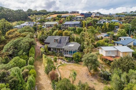 Photo of property in 36 Bayview Crescent, Duvauchelle, 7581