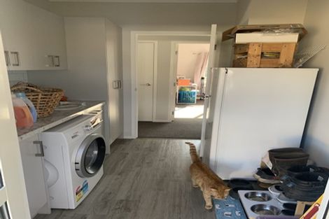 Photo of property in 8 Ngarue Place, Waitara, 4320