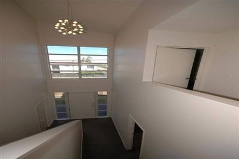 Photo of property in 87 Purchas Street, Edgeware, Christchurch, 8013