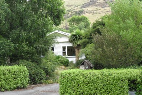 Photo of property in 11 Port Hills Road, Heathcote Valley, Christchurch, 8022