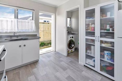 Photo of property in 2/5 Second Avenue, Avenues, Whangarei, 0110