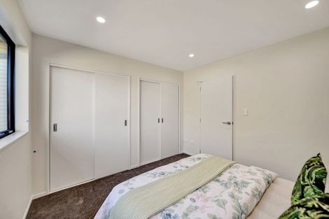 Photo of property in 12/106 Triangle Road, Massey, Auckland, 0614