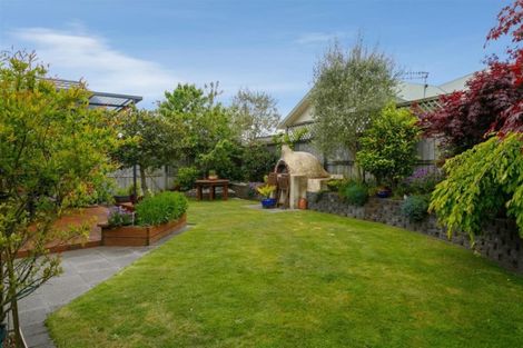 Photo of property in 35 Acacia Bay Road, Nukuhau, Taupo, 3330