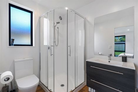 Photo of property in 12 Fairbairn Close, Halswell, Christchurch, 8025