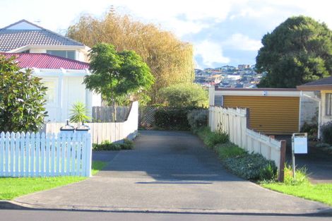 Photo of property in 212b Centreway Road, Orewa, 0931