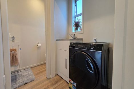 Photo of property in 5 Mcgrath Way, Taita, Lower Hutt, 5011