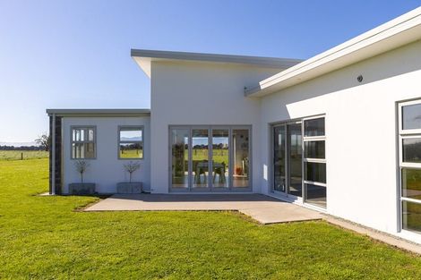 Photo of property in 382 Taukoro Road, Morrinsville, 3375