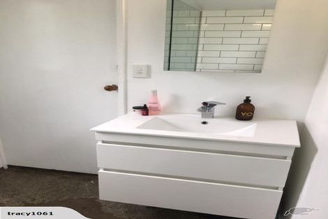 Photo of property in 49 Rolleston Street, Mount Cook, Wellington, 6021