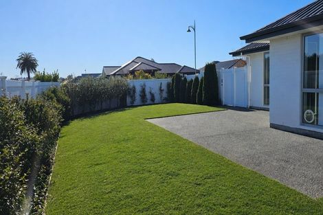 Photo of property in 2 Wearing Place, Kaiapoi, 7630