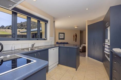 Photo of property in 22 Allenby Place, Wanaka, 9305