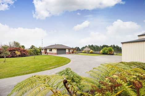Photo of property in 32 Stoneleigh Lane, Aokautere, Palmerston North, 4471