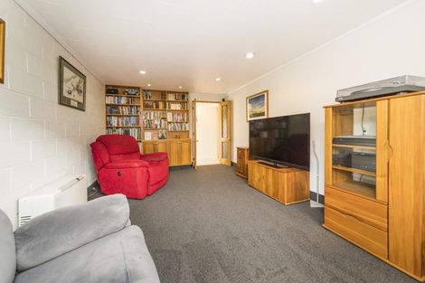 Photo of property in 15 Rangeview Place, Feilding, 4702
