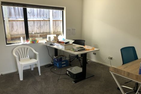 Photo of property in 14 Te Ironui Place, Huntington, Hamilton, 3210