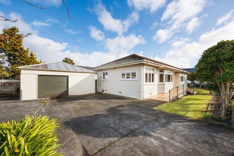 Photo of property in 58 Rangitane Street, Palmerston North, 4414