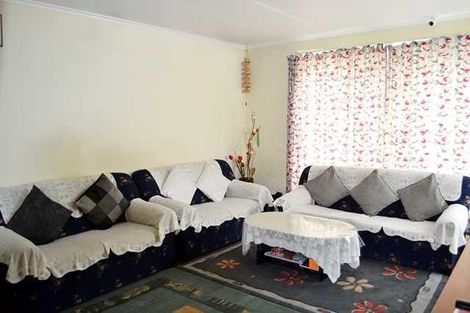 Photo of property in 48a Tironui Road, Takanini, 2112