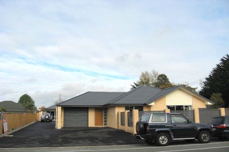 Photo of property in 2/49 Sawyers Arms Road, Northcote, Christchurch, 8052