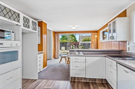 Photo of property in 35 Palmers Road, New Brighton, Christchurch, 8083